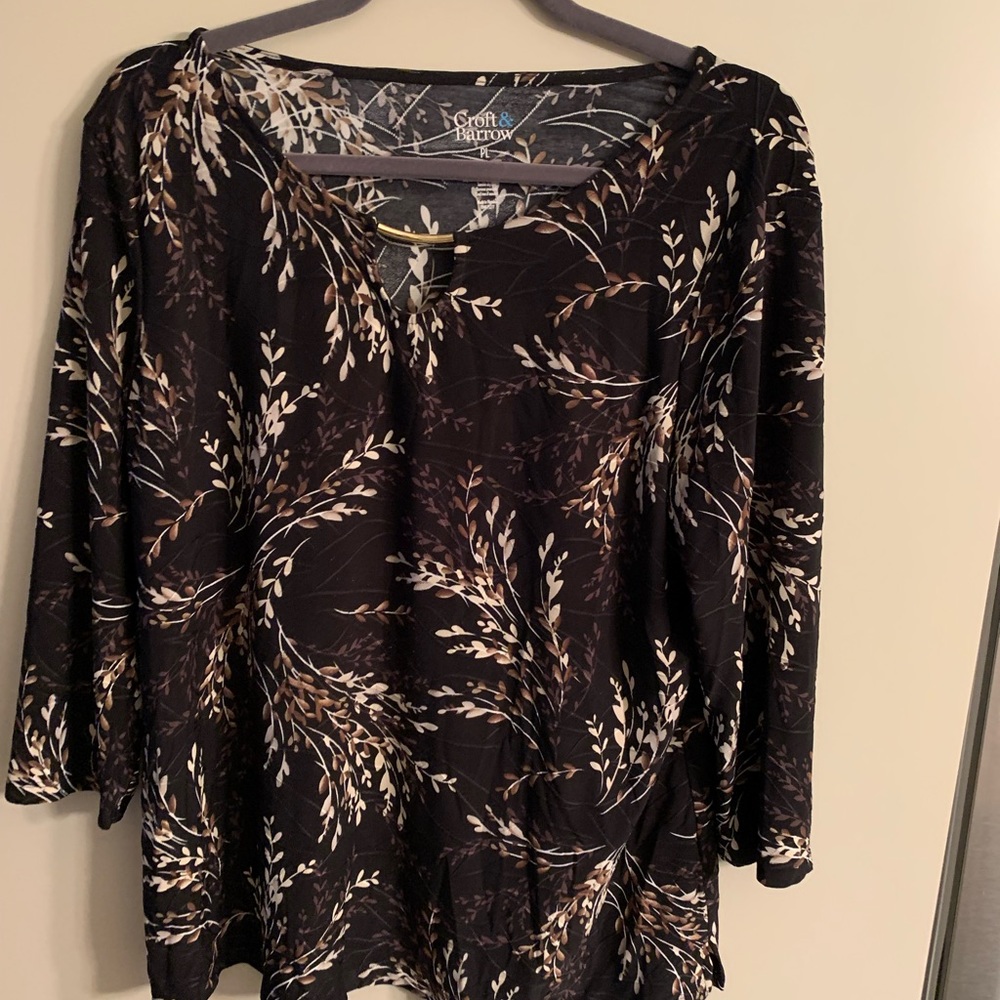 Women’s blouse